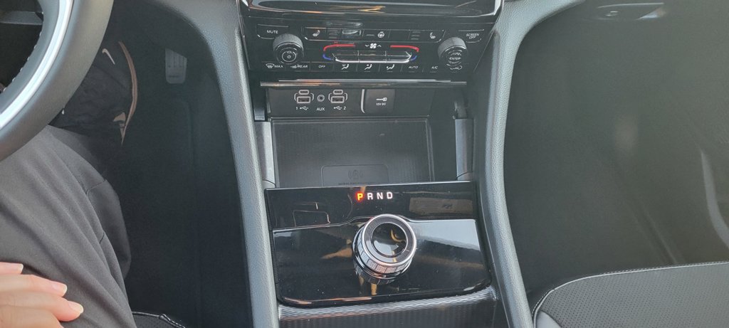 Used 2025 Jeep Grand Cherokee L Altitude AWD/4WD image 20