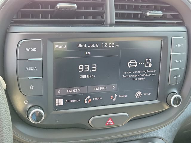 Used 2024 Kia Soul LX w/ Option Group 015 FWD image 11