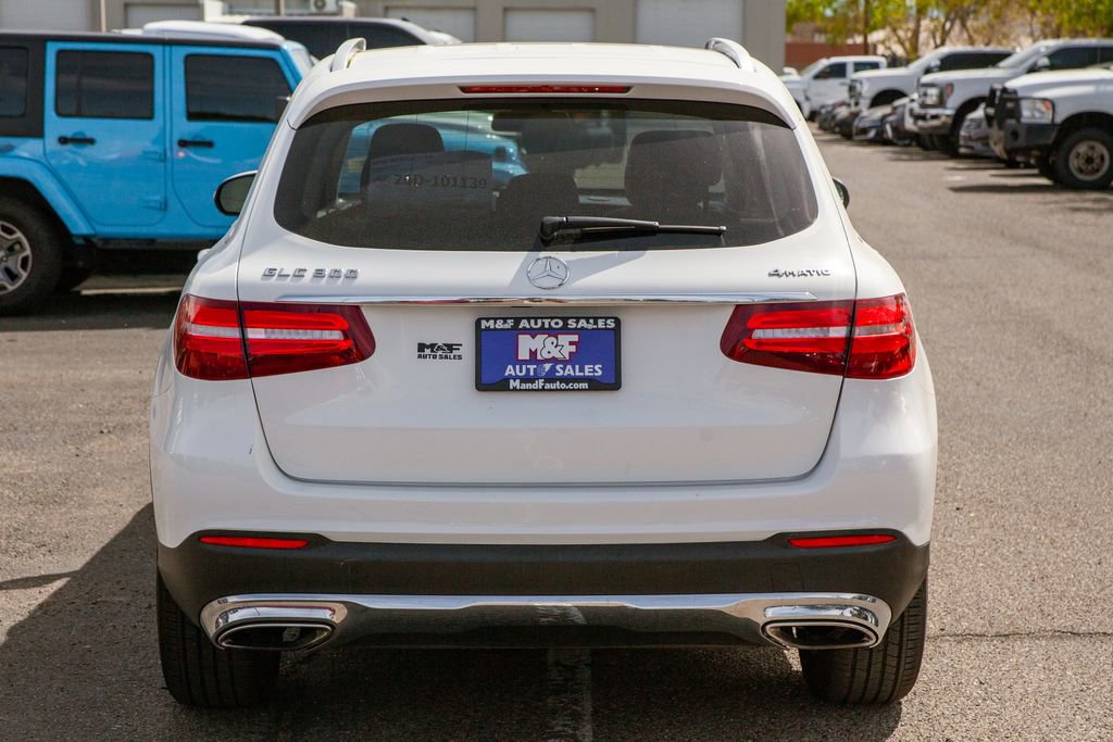 Used 2019 Mercedes-Benz GLC 300 4MATIC image 6