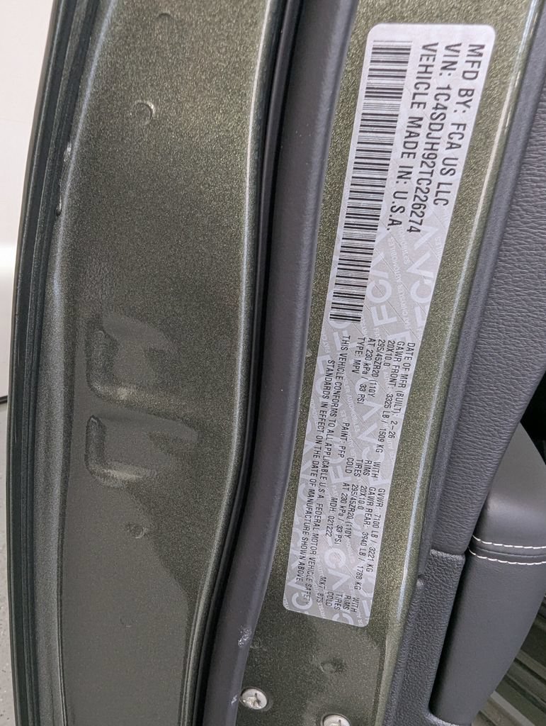 New 2026 Dodge Durango SRT Hellcat w/ 3rd Row Seating Group AWD/4WD image 29