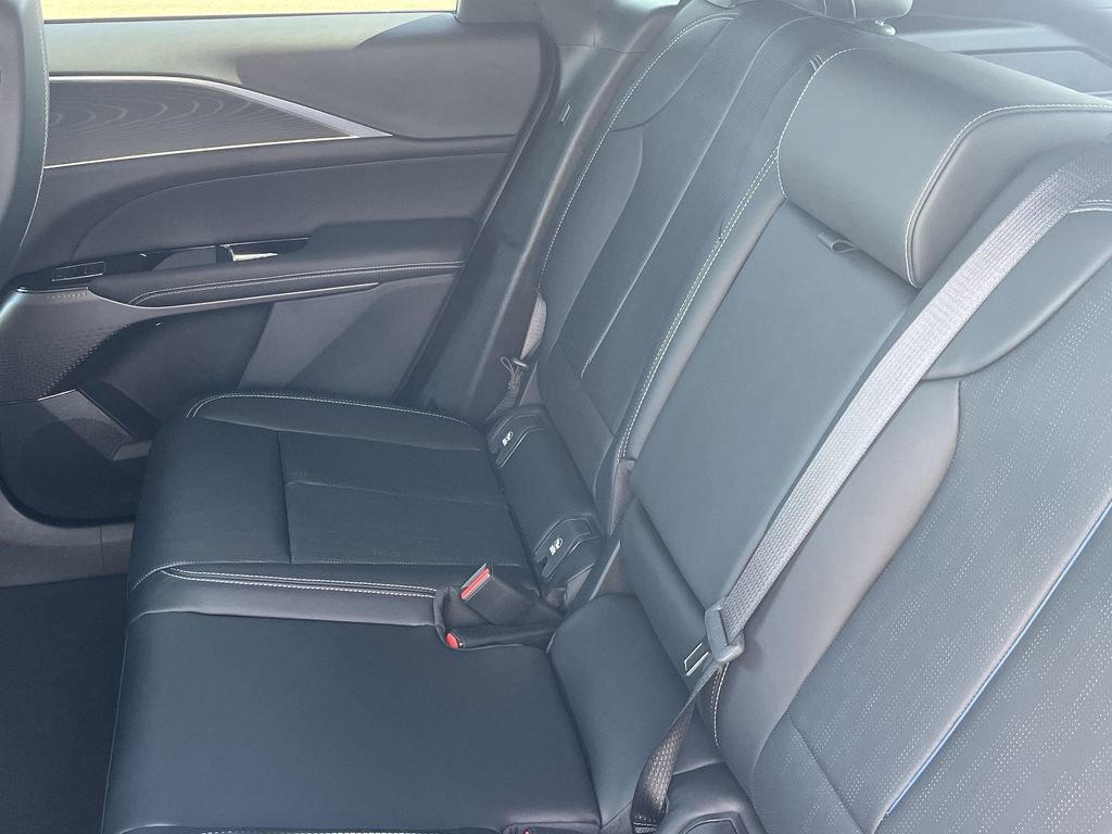 New 2025 Cadillac Lyriq Sport image 18