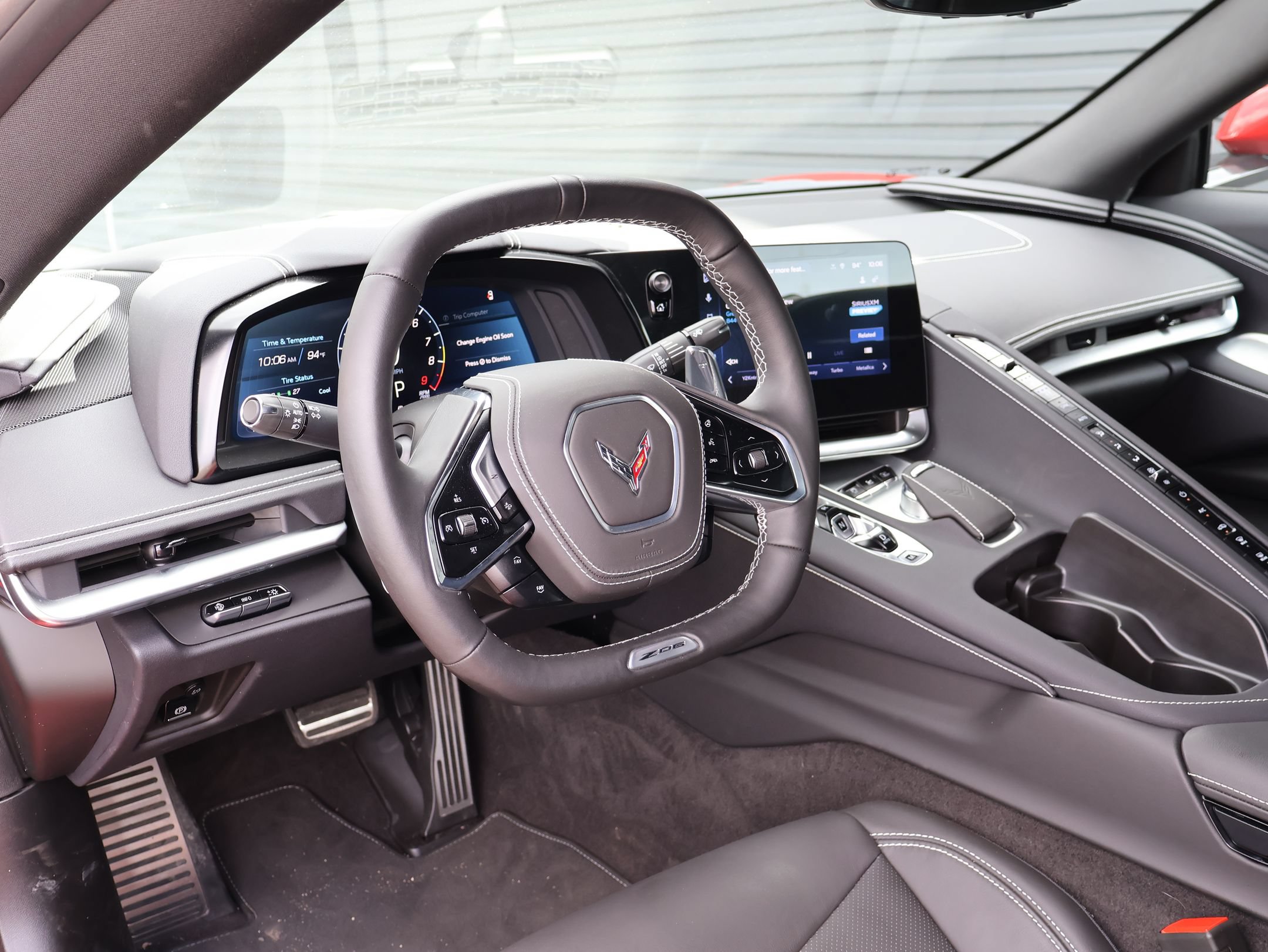 Used 2025 Chevrolet Corvette Z06 RWD image 12