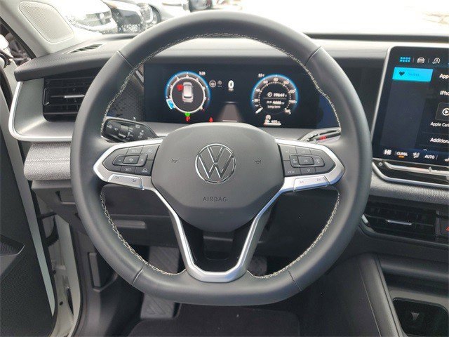 Certified 2025 Volkswagen Tiguan S image 22