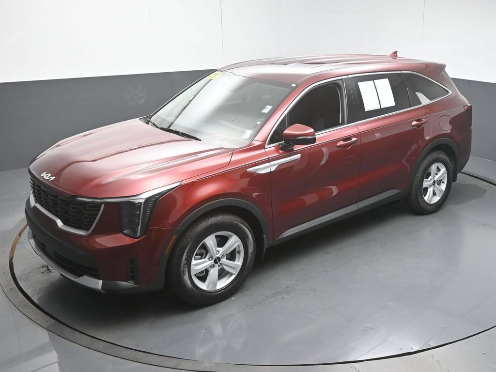 Used 2025 Kia Sorento LX FWD image 44