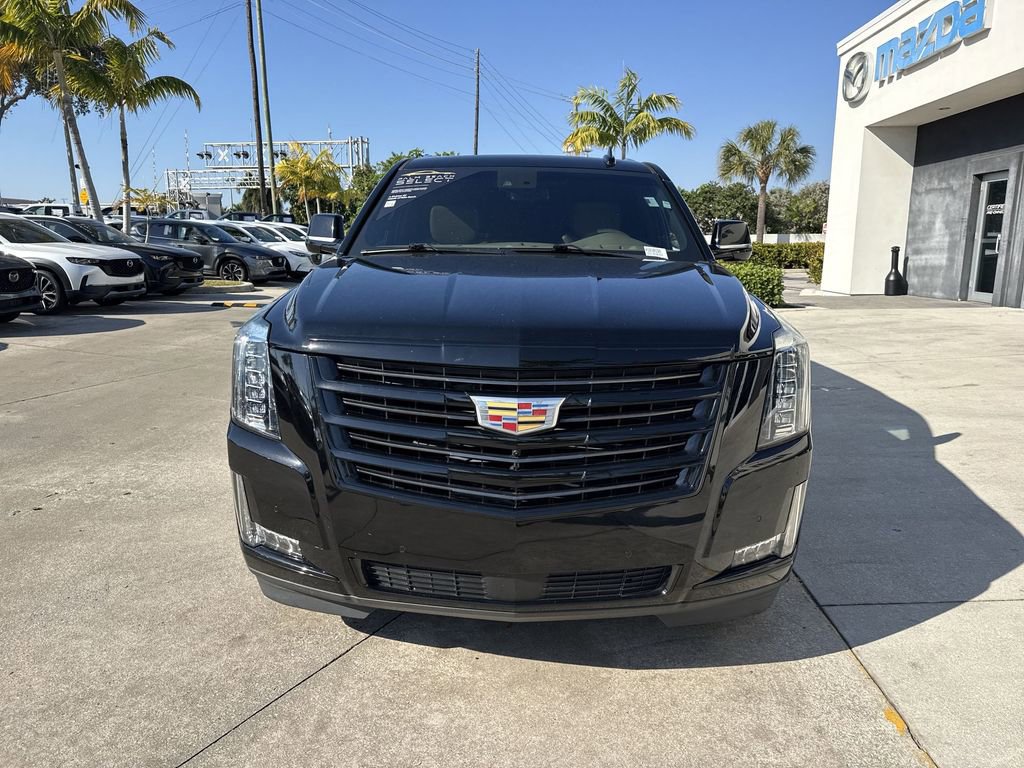 Used 2019 Cadillac Escalade Platinum w/ Escalade Sport Edition image 8