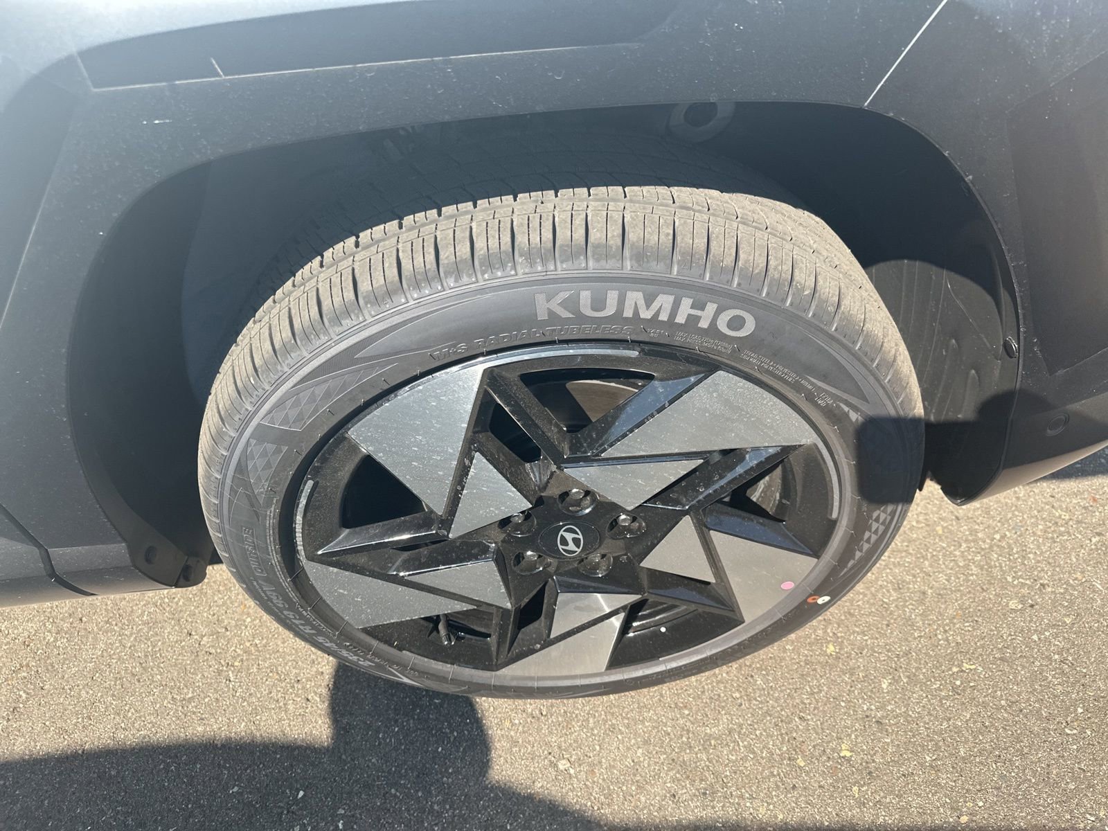 New 2026 Hyundai Kona Limited image 4