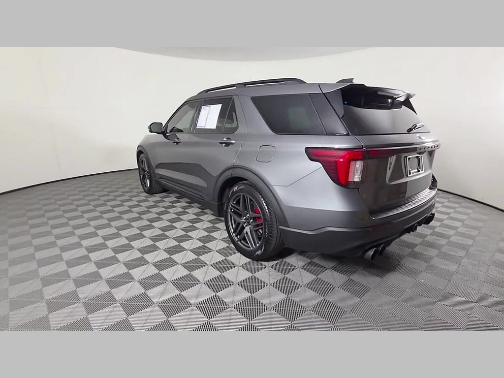 Used 2025 Ford Explorer ST w/ Sun And Sound Package AWD/4WD image 42
