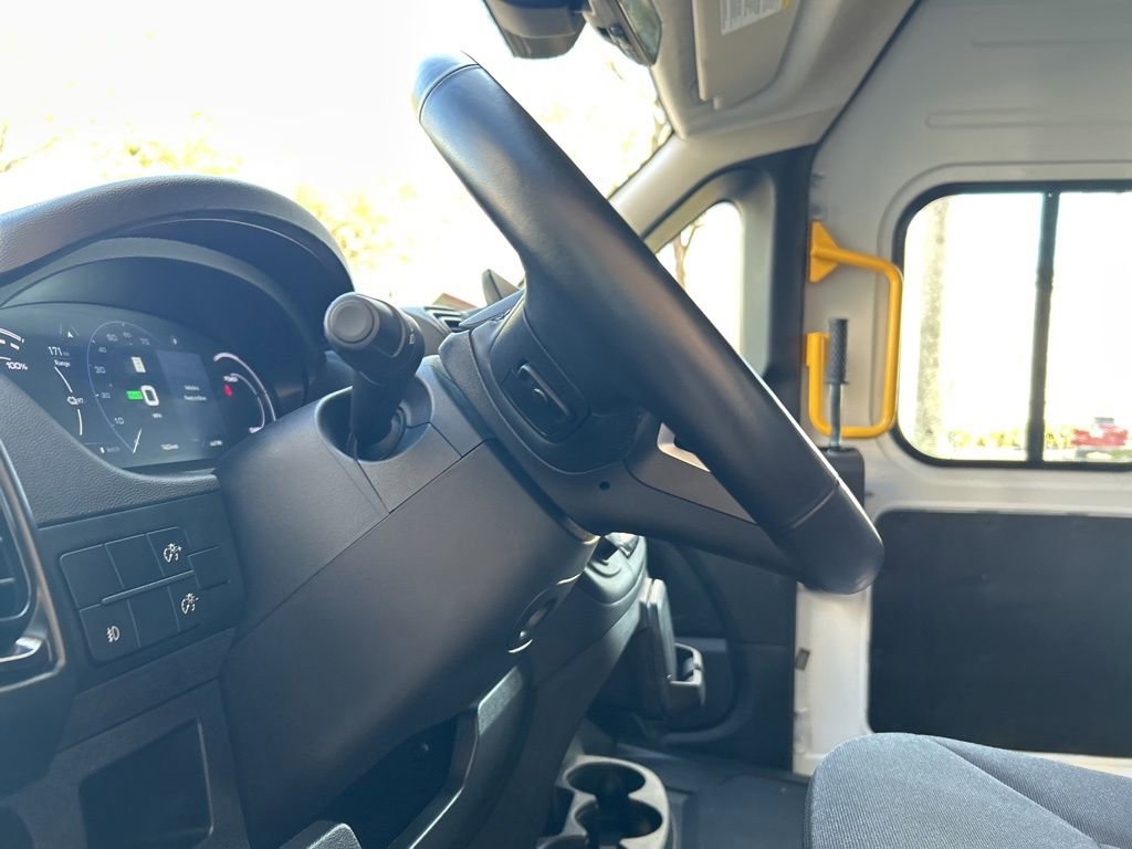 Used 2024 RAM ProMaster 3500 w/ Delivery Van Package image 34