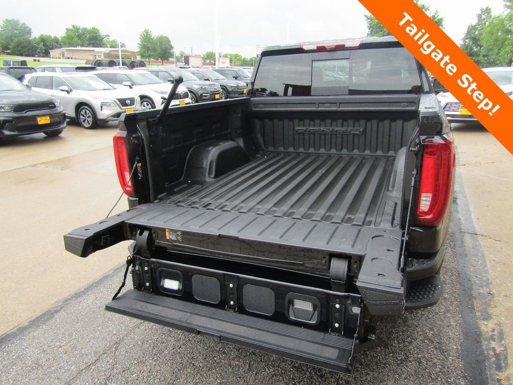 Used 2023 GMC Sierra 1500 Denali w/ Denali Reserve Package image 29