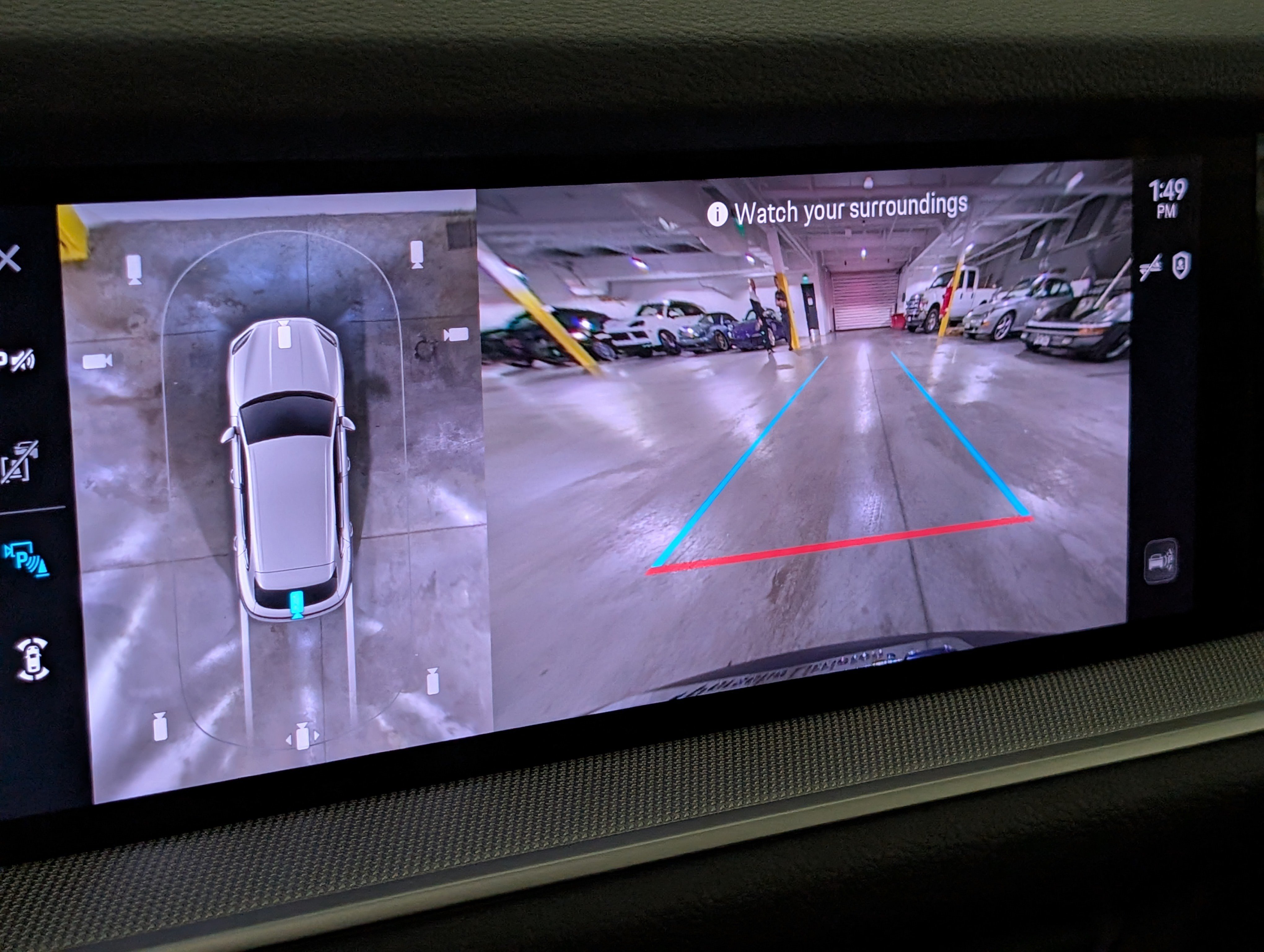 Certified 2025 Porsche Cayenne AWD/4WD image 35