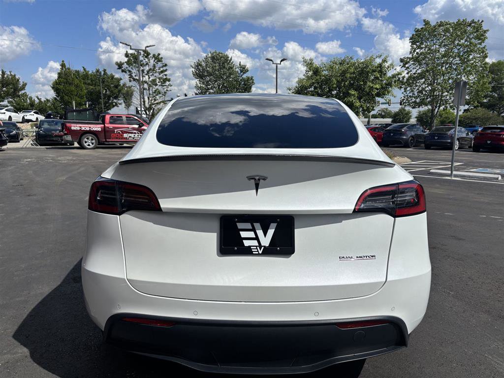 Used 2022 Tesla Model Y Performance AWD/4WD image 8