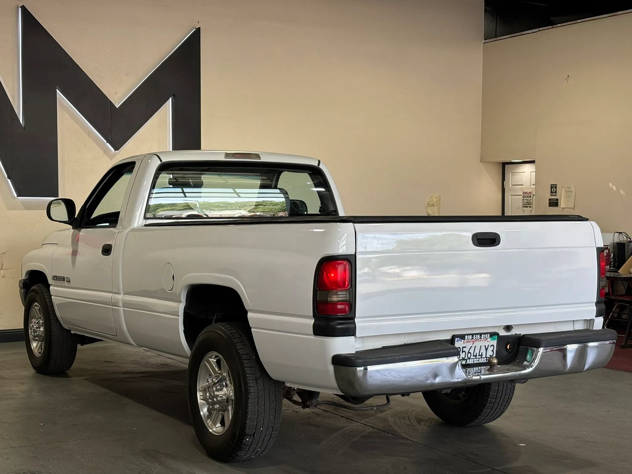 Used 2001 Dodge Ram 2500 Truck 2WD Regular Cab image 6