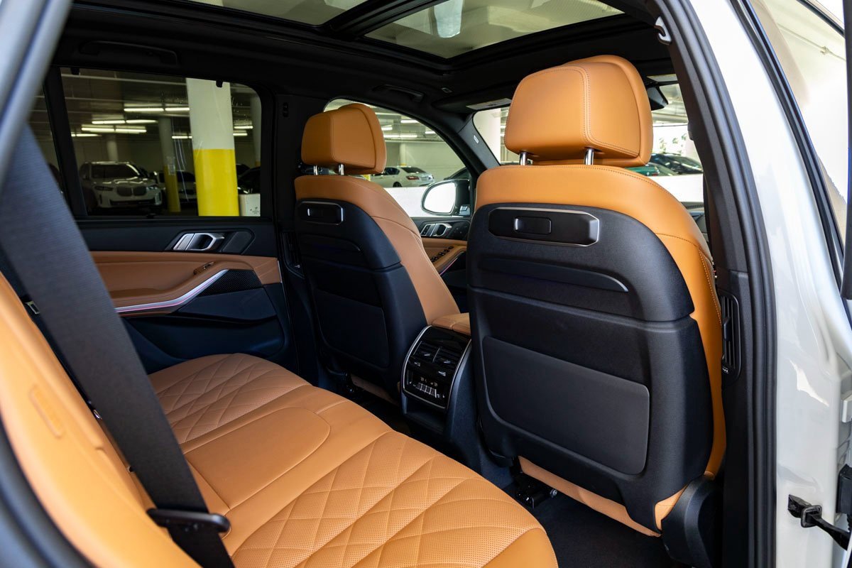 Used 2024 BMW X5 M60i image 30