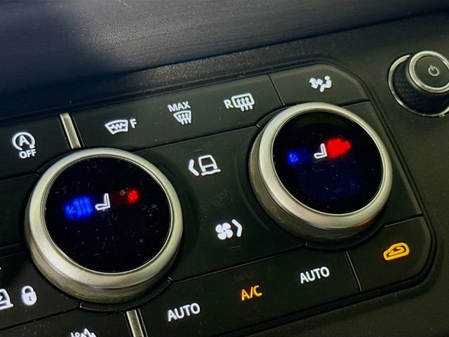 Certified 2025 Land Rover Defender 130 X-Dynamic SE AWD/4WD image 23