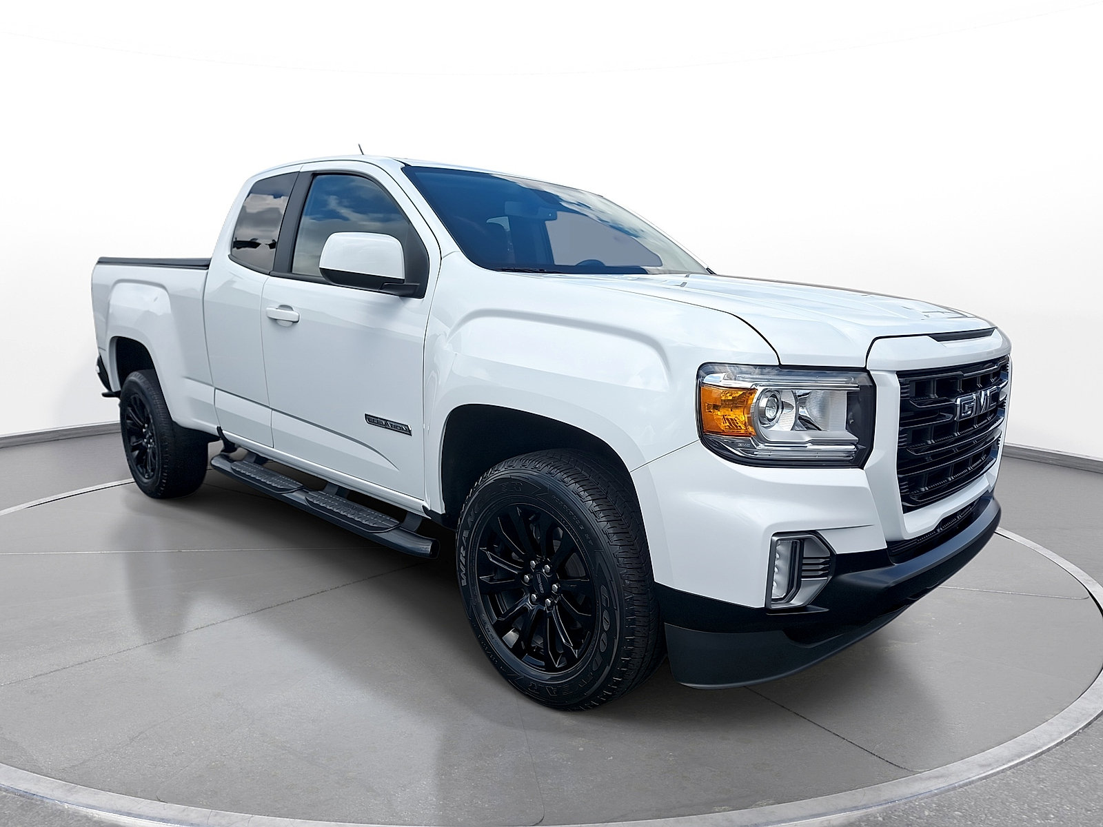 Used 2022 GMC Canyon Elevation w/ Trailering Package RWD image 1