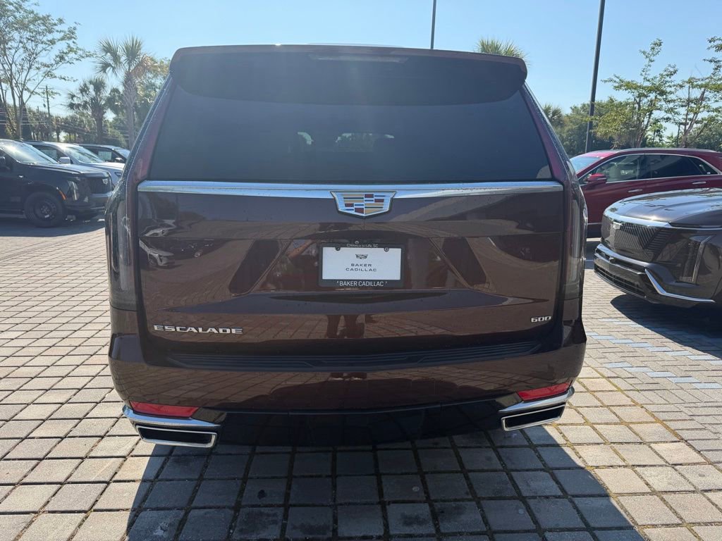 Used 2022 Cadillac Escalade Premium Luxury AWD/4WD image 6