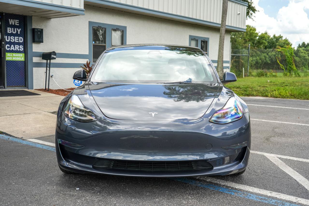 Used 2023 Tesla Model 3 Standard Range RWD image 2