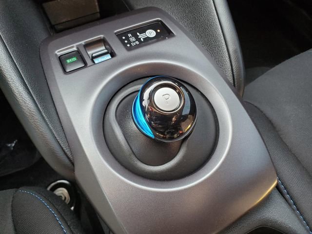 Certified 2023 Nissan Leaf S image 22