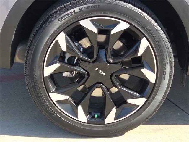 Used 2025 Kia Sorento EX image 9