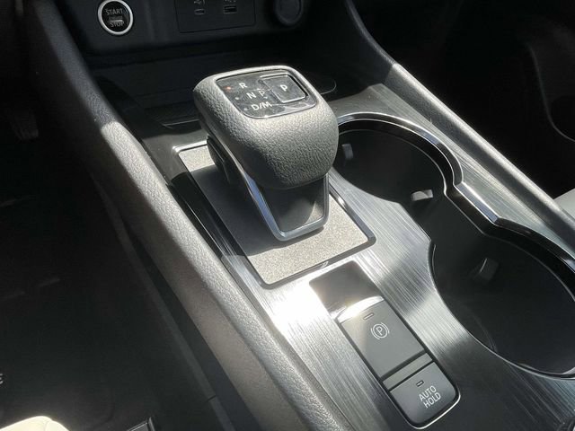 Used 2023 Nissan Rogue S AWD/4WD image 19