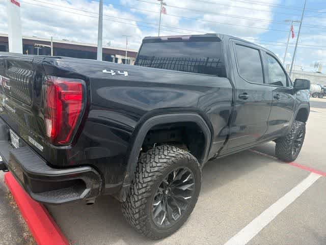 Used 2024 GMC Sierra 1500 Elevation AWD/4WD image 3