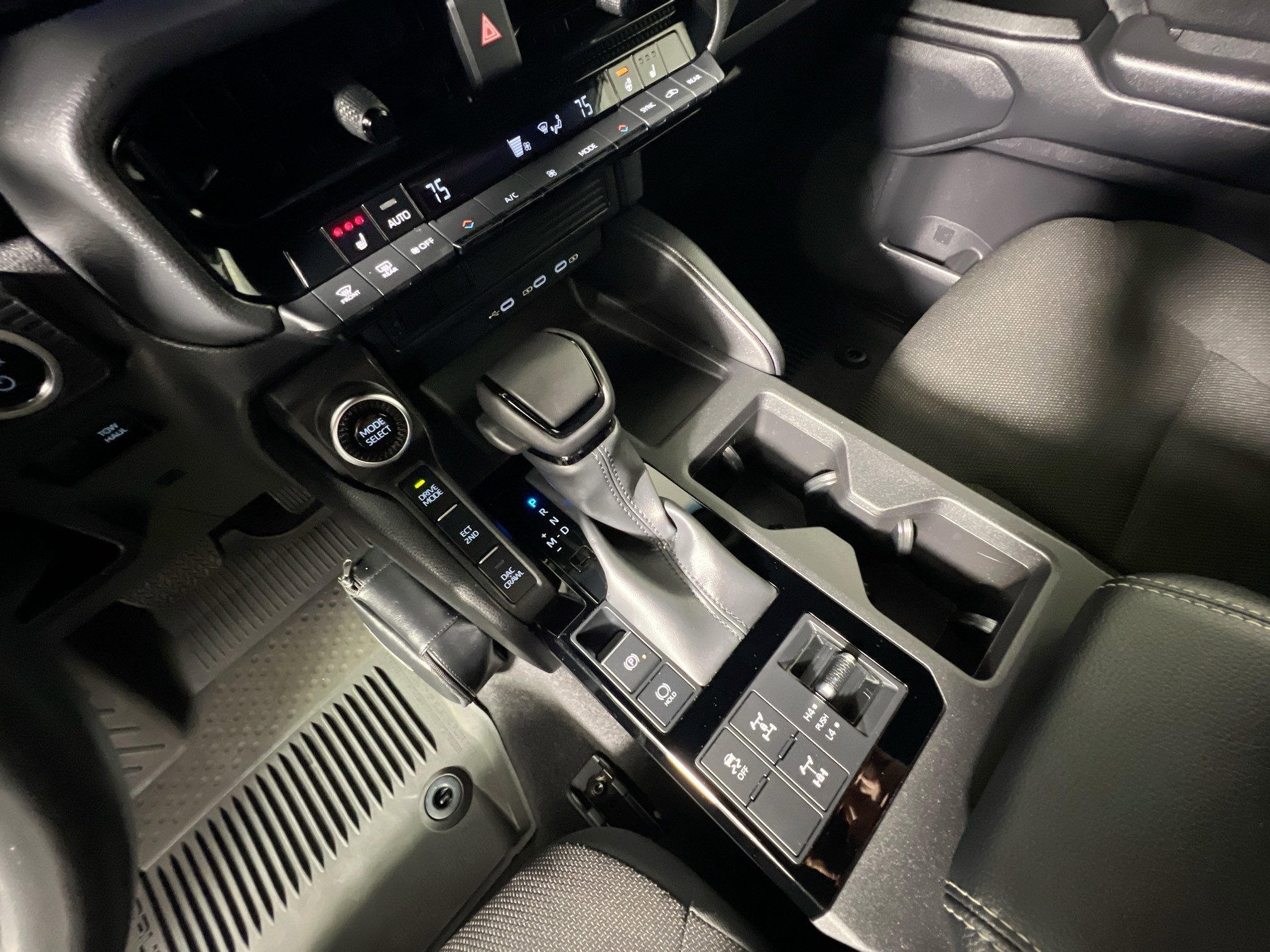 Used 2025 Toyota Land Cruiser 1958 image 25