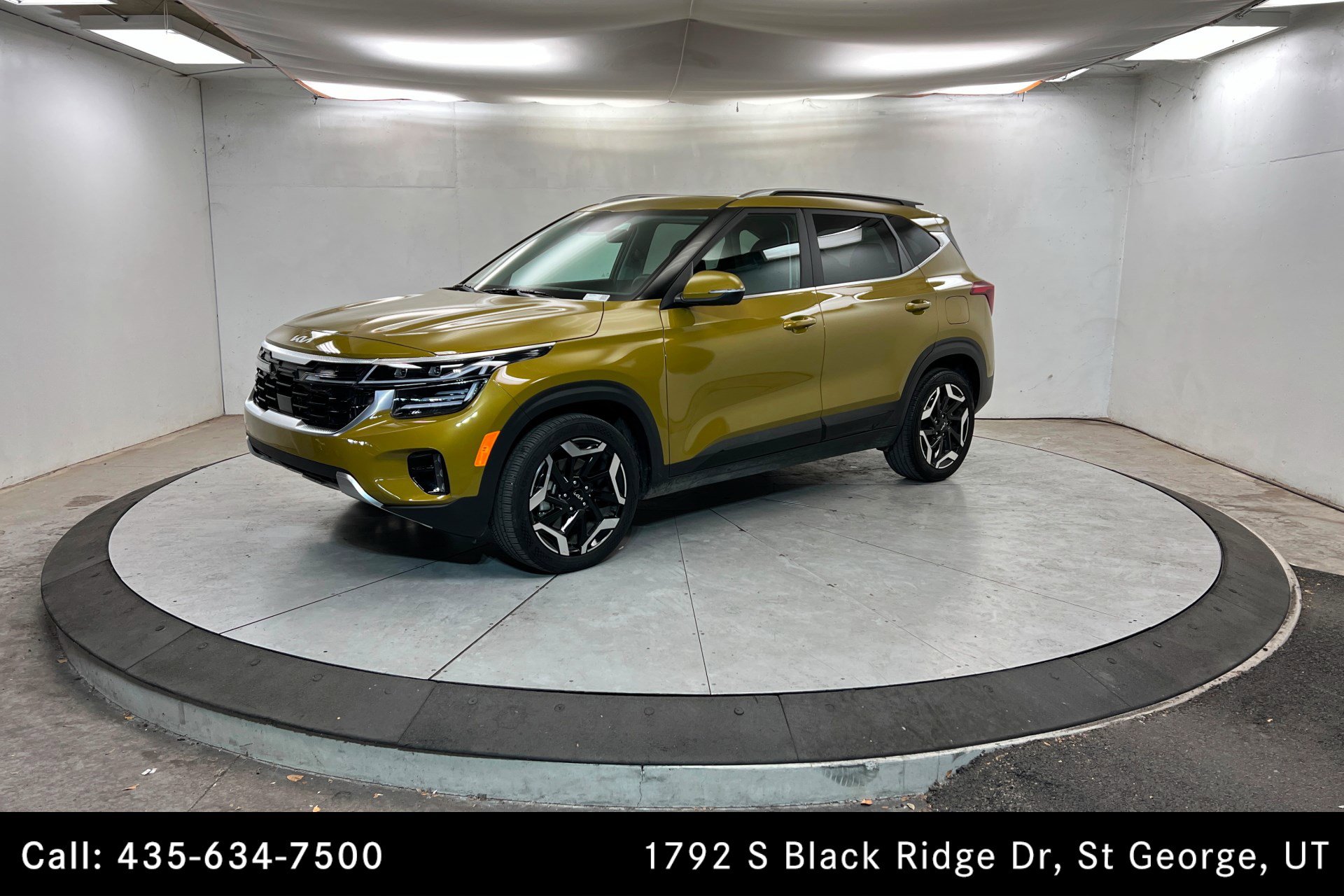 Used 2024 Kia Seltos SX w/ SX Sunroof Package image 1