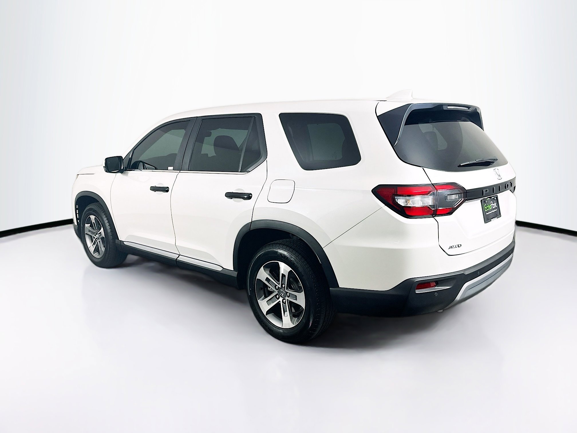 Used 2024 Honda Pilot EX-L image 5