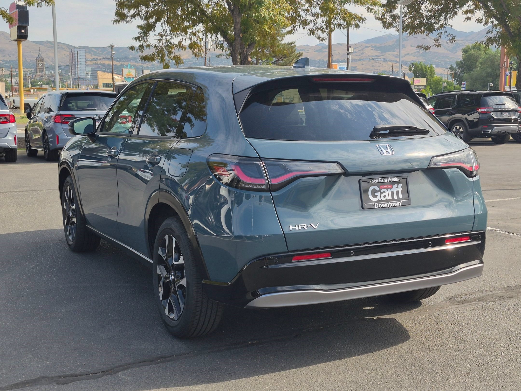 New 2027 Honda HR-V EX-L image 8