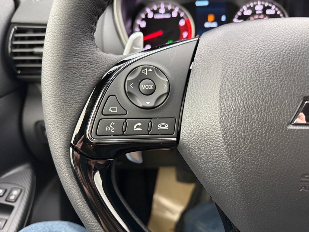 New 2026 Mitsubishi Eclipse Cross SEL image 32