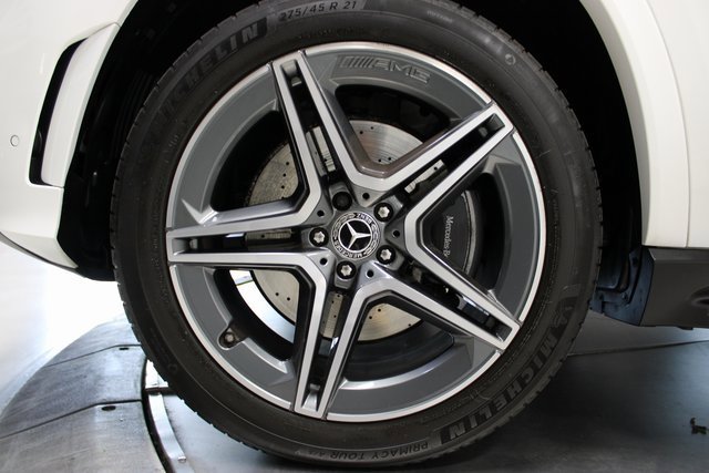 Used 2022 Mercedes-Benz GLS 580 4MATIC image 35