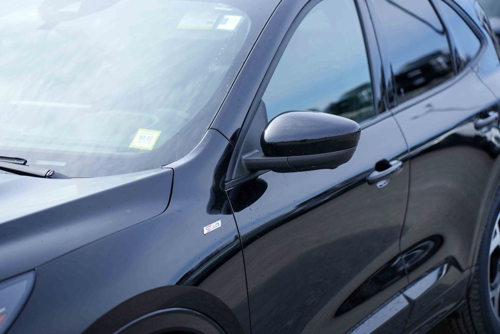 Certified 2023 Ford Escape ST-Line Select w/ Tech Pack #2 image 10