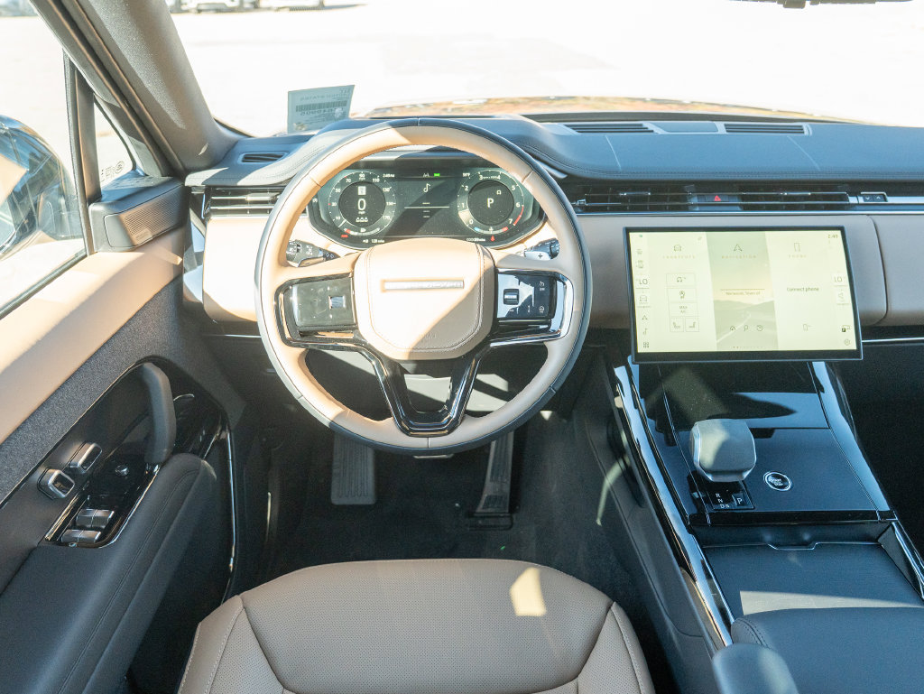 New 2026 Land Rover Range Rover Sport Dynamic SE AWD/4WD image 12