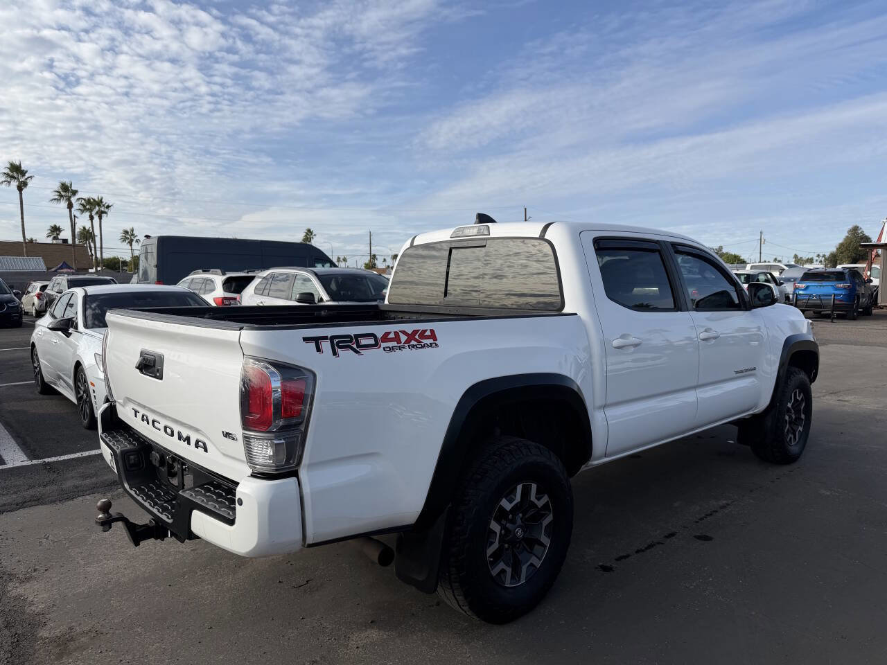 Used 2020 Toyota Tacoma TRD Off-Road w/ Technology Package image 8