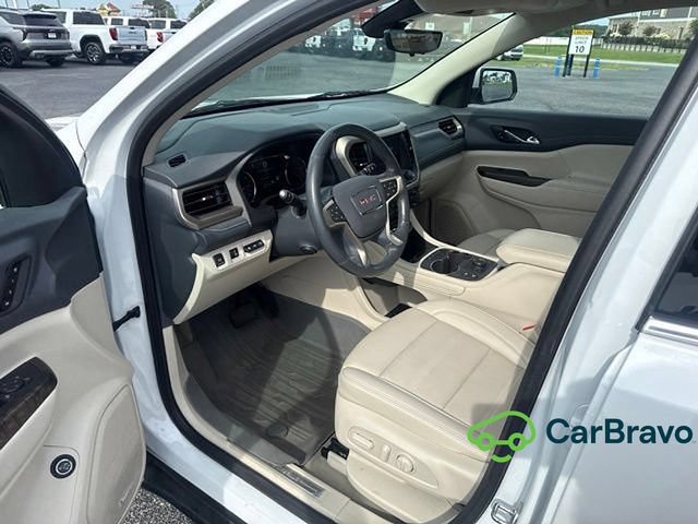 Used 2023 GMC Acadia Denali w/ Denali Technology Package FWD image 12