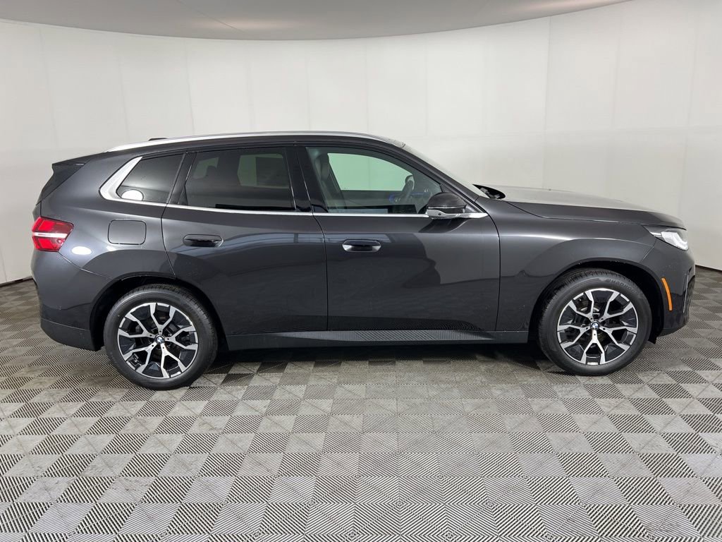 New 2026 BMW X3 xDrive30 w/ Premium Package image 2