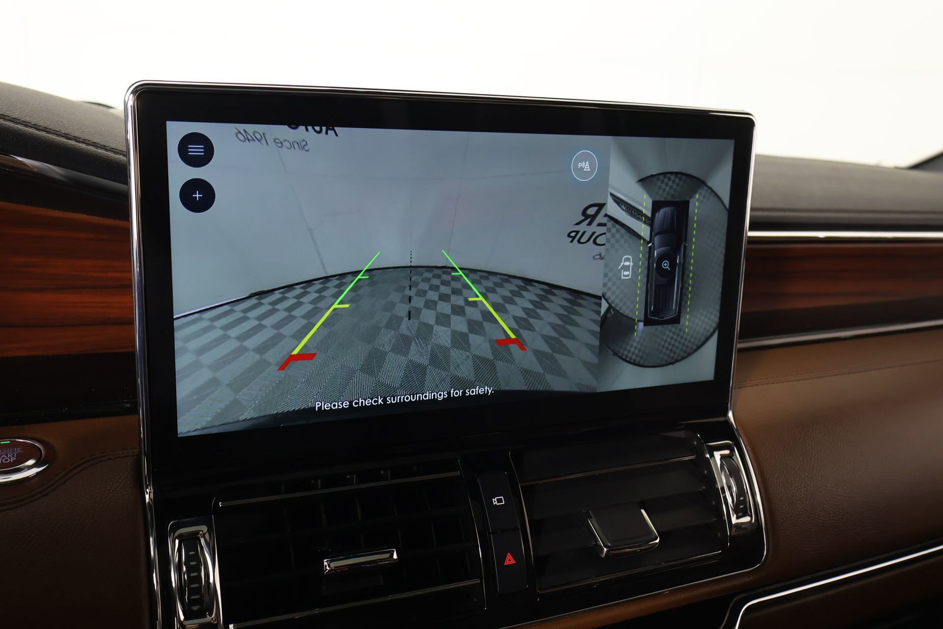 Used 2024 Lincoln Navigator Reserve AWD/4WD image 6