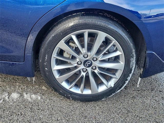 Used 2023 INFINITI Q50 Luxe w/ Cargo Package image 5