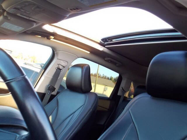 Used 2021 Lincoln Nautilus Reserve image 15