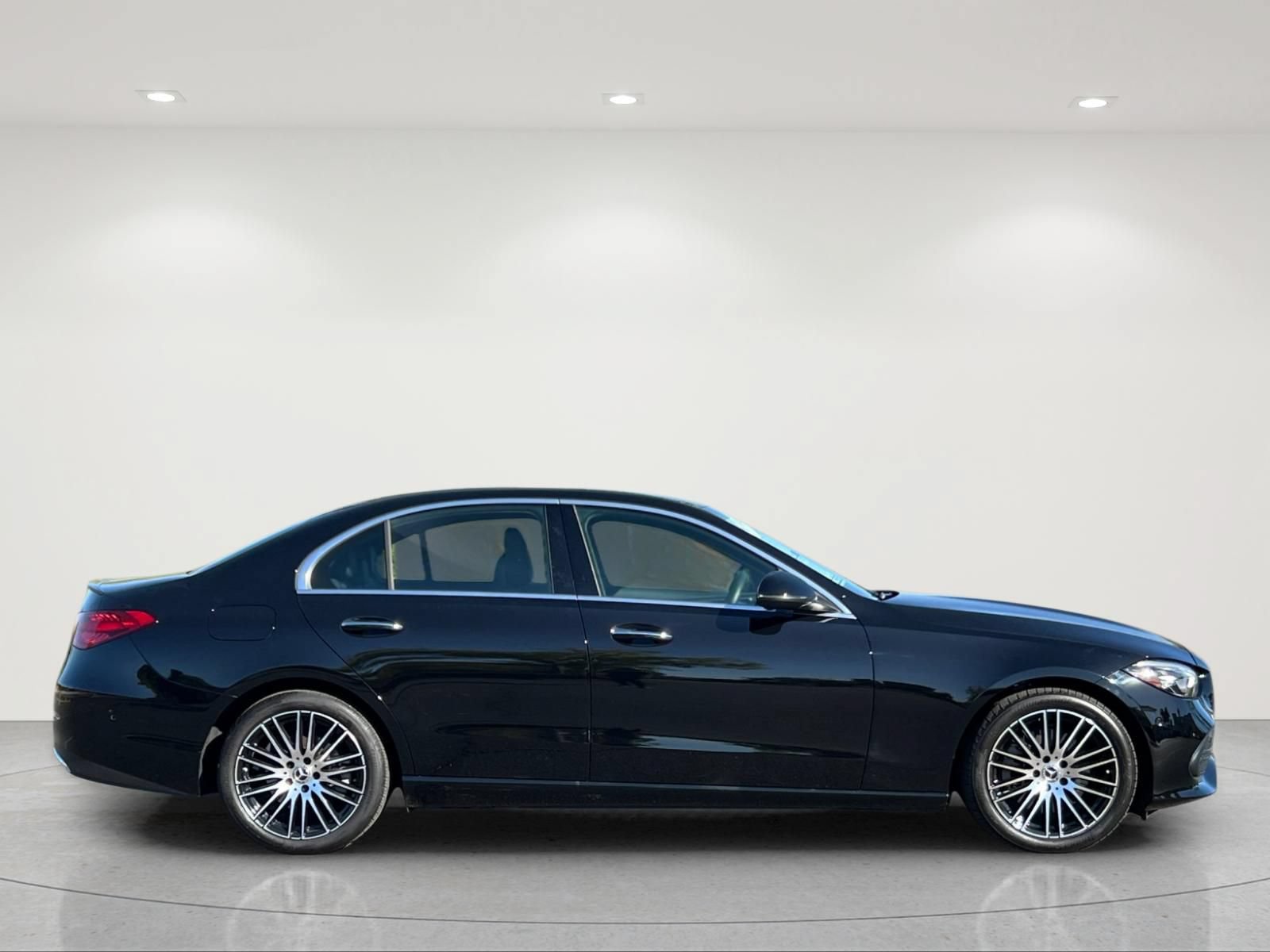 Certified 2025 Mercedes-Benz C 300 Sedan image 6