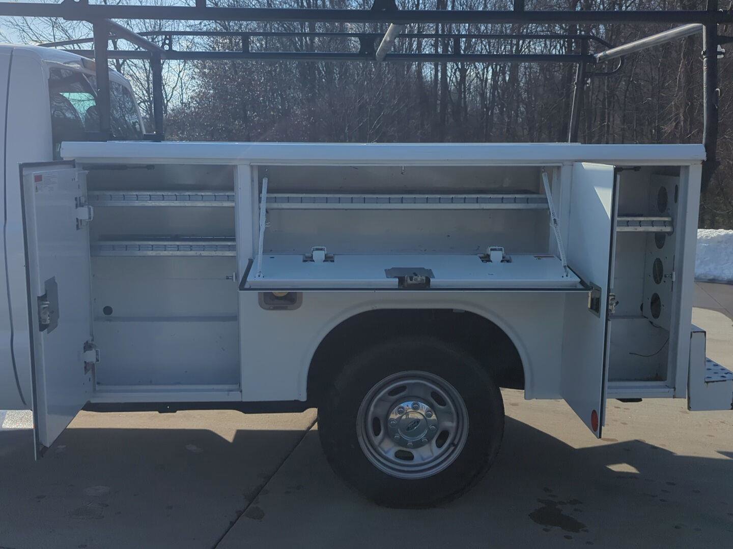 Used 2016 Ford F250 XL w/ Power Equipment Group image 21