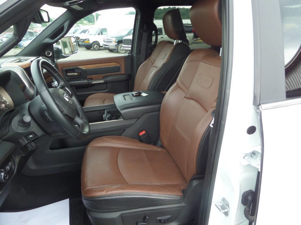 Used 2019 RAM 3500 Limited image 7