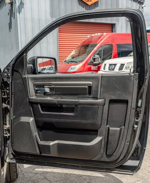 Used 2014 RAM 1500 Sport image 34