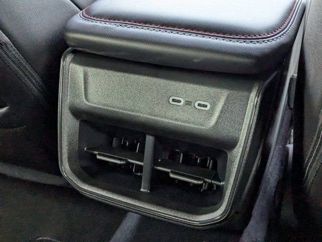 New 2026 Dodge Charger Scat Pack w/ Blacktop Package AWD/4WD image 16