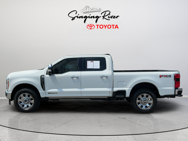Used 2023 Ford F250 Lariat w/ Lariat Ultimate Package AWD/4WD image 4