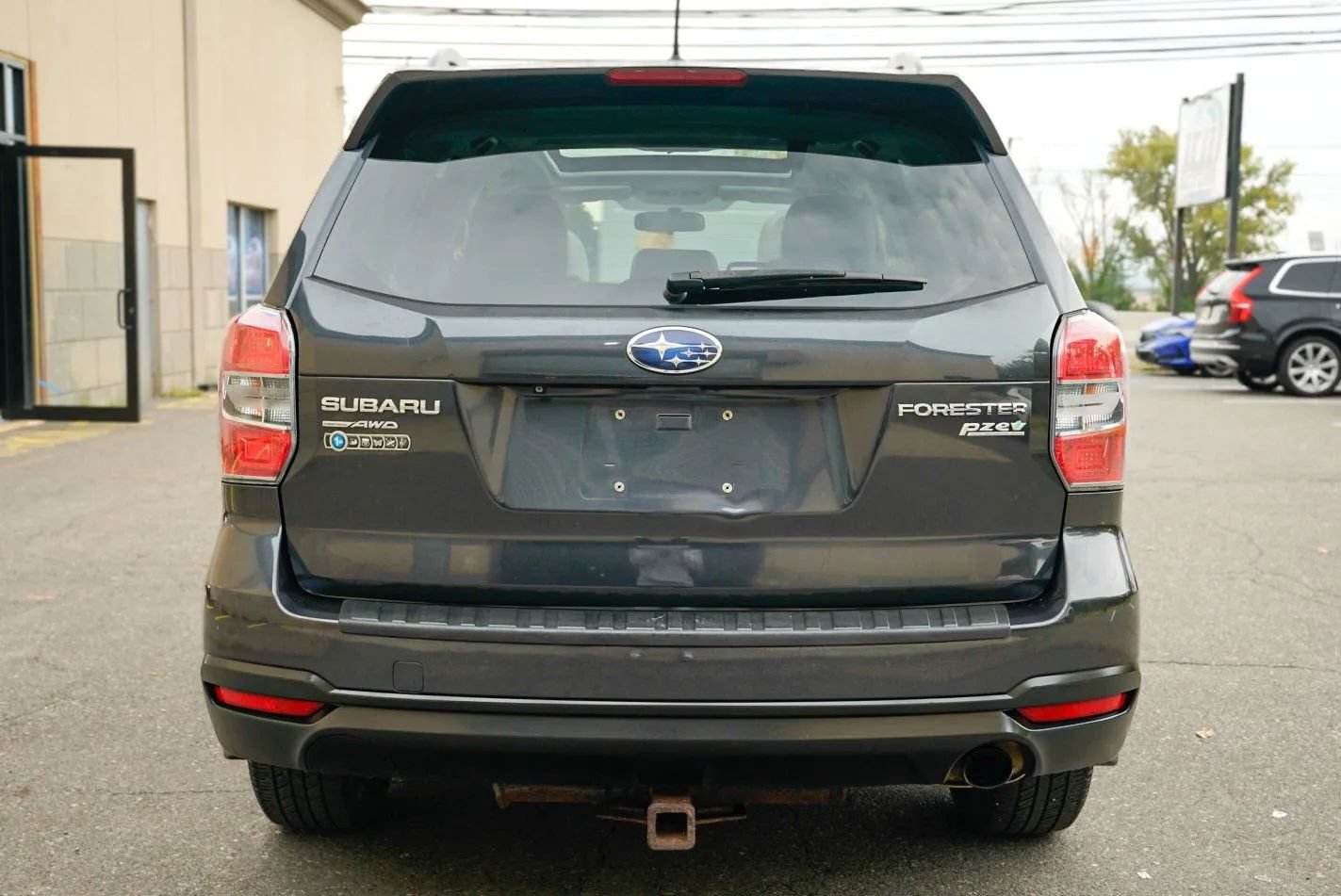 Used 2014 Subaru Forester 2.5i Touring w/ Protection Package #2 AWD/4WD image 6