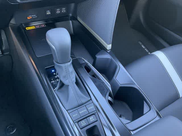 Used 2026 Toyota Camry SE w/ Convenience Package FWD image 25