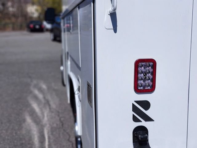 New 2026 Ford E-350 and Econoline 350 Super Duty w/ Power Equipment Group RWD image 9