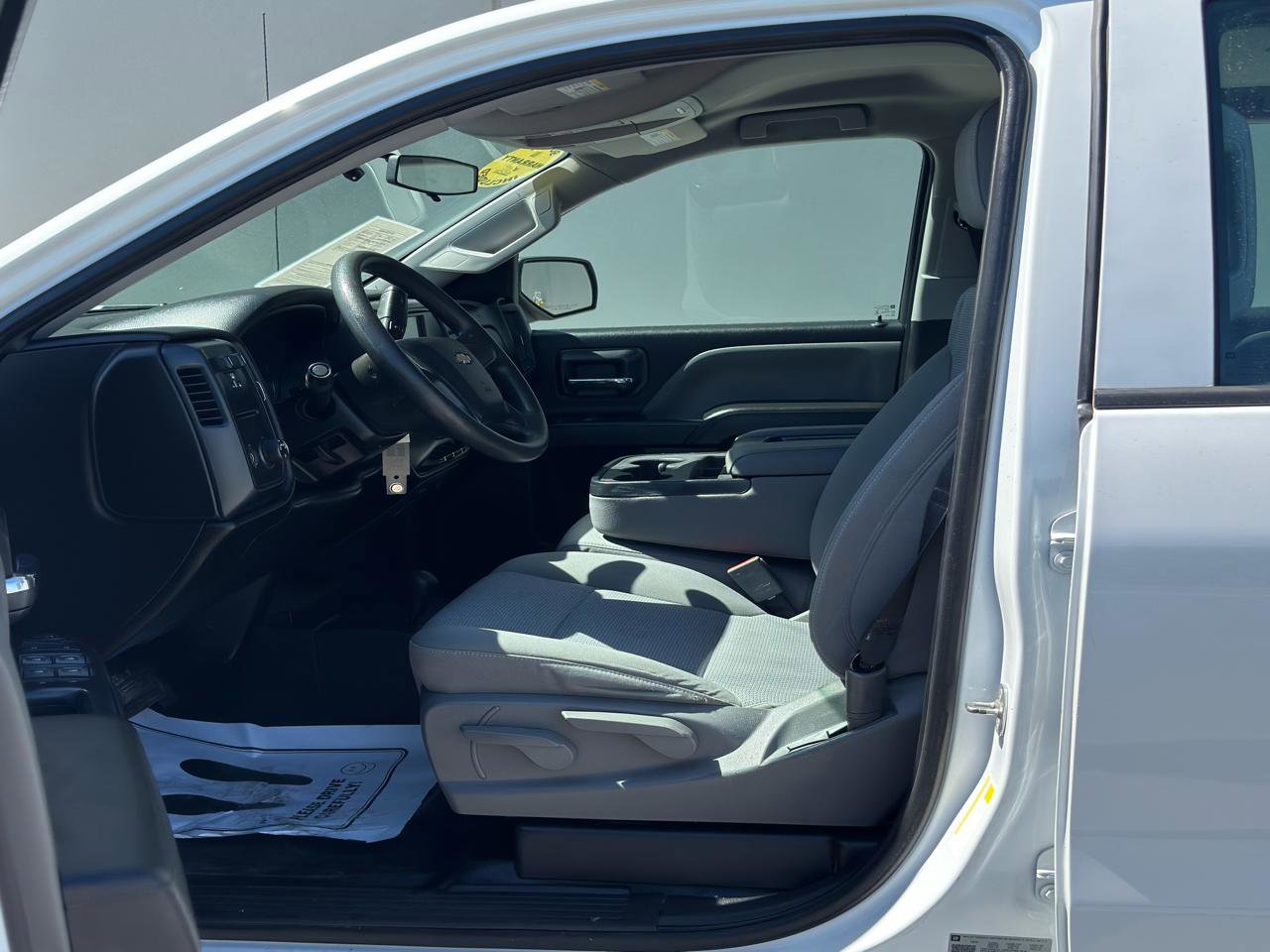 Used 2018 Chevrolet Silverado 1500 W/T w/ Trailering Package AWD/4WD image 12