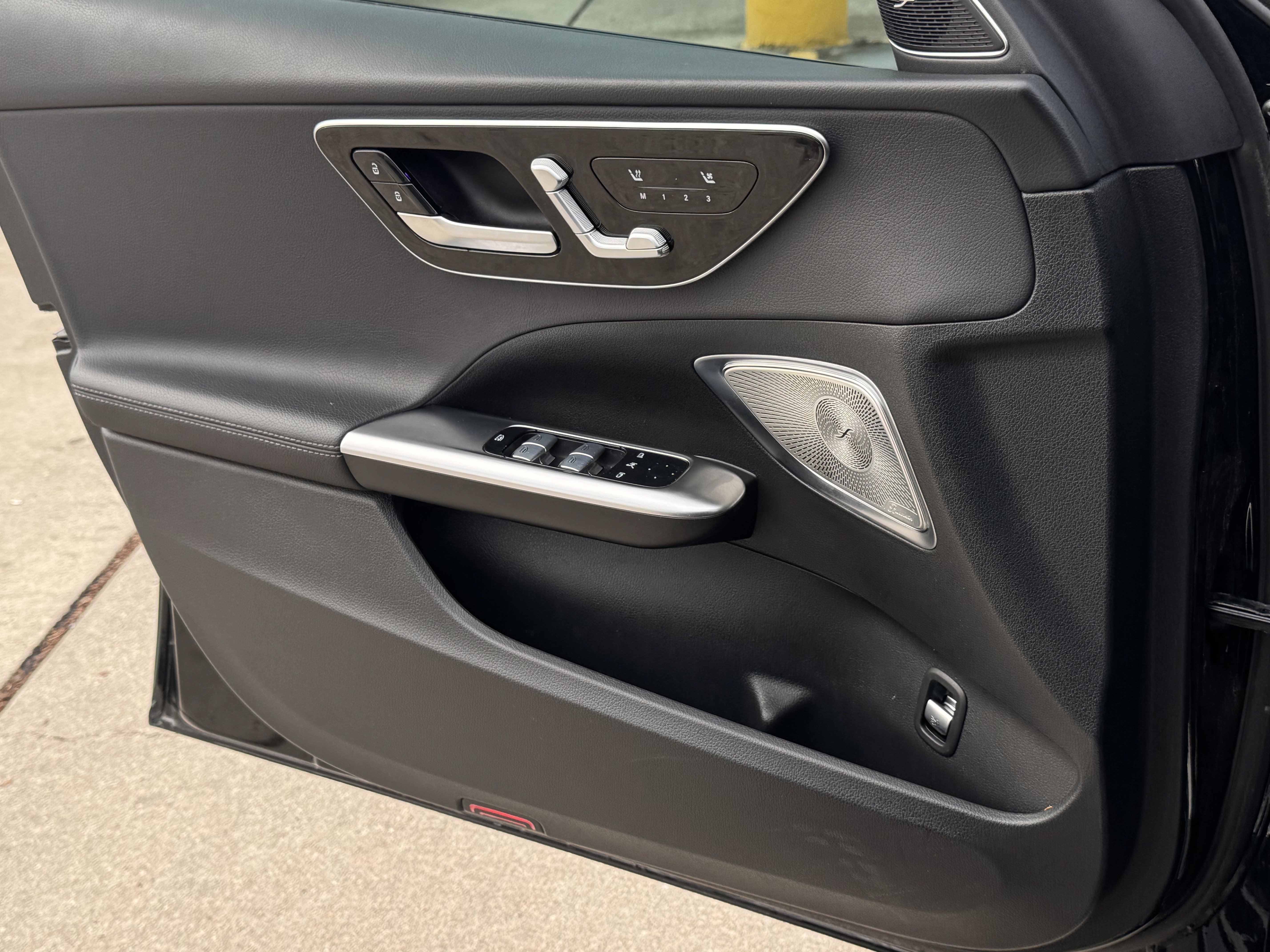 Used 2024 Mercedes-Benz C 300 4MATIC Sedan image 24